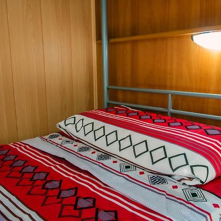 Residencia Sants Hostel Barcelona Buitenkant foto