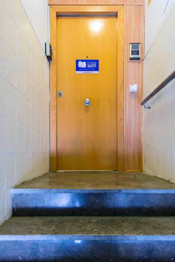 Residencia Sants Hostel Barcelona Buitenkant foto
