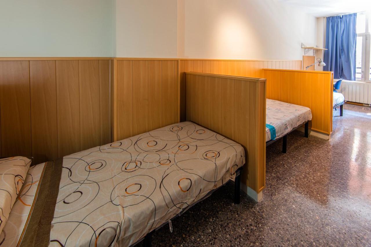 Residencia Sants Hostel Barcelona Kamer foto
