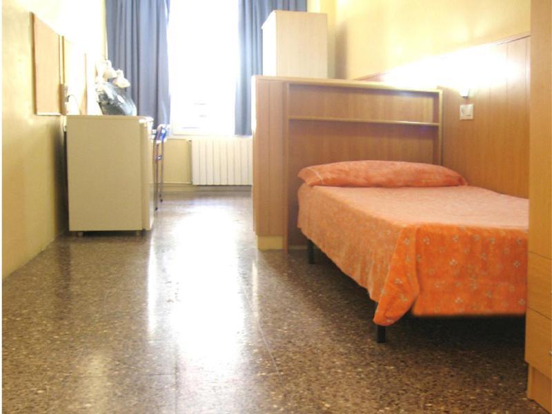 Residencia Sants Hostel Barcelona Kamer foto